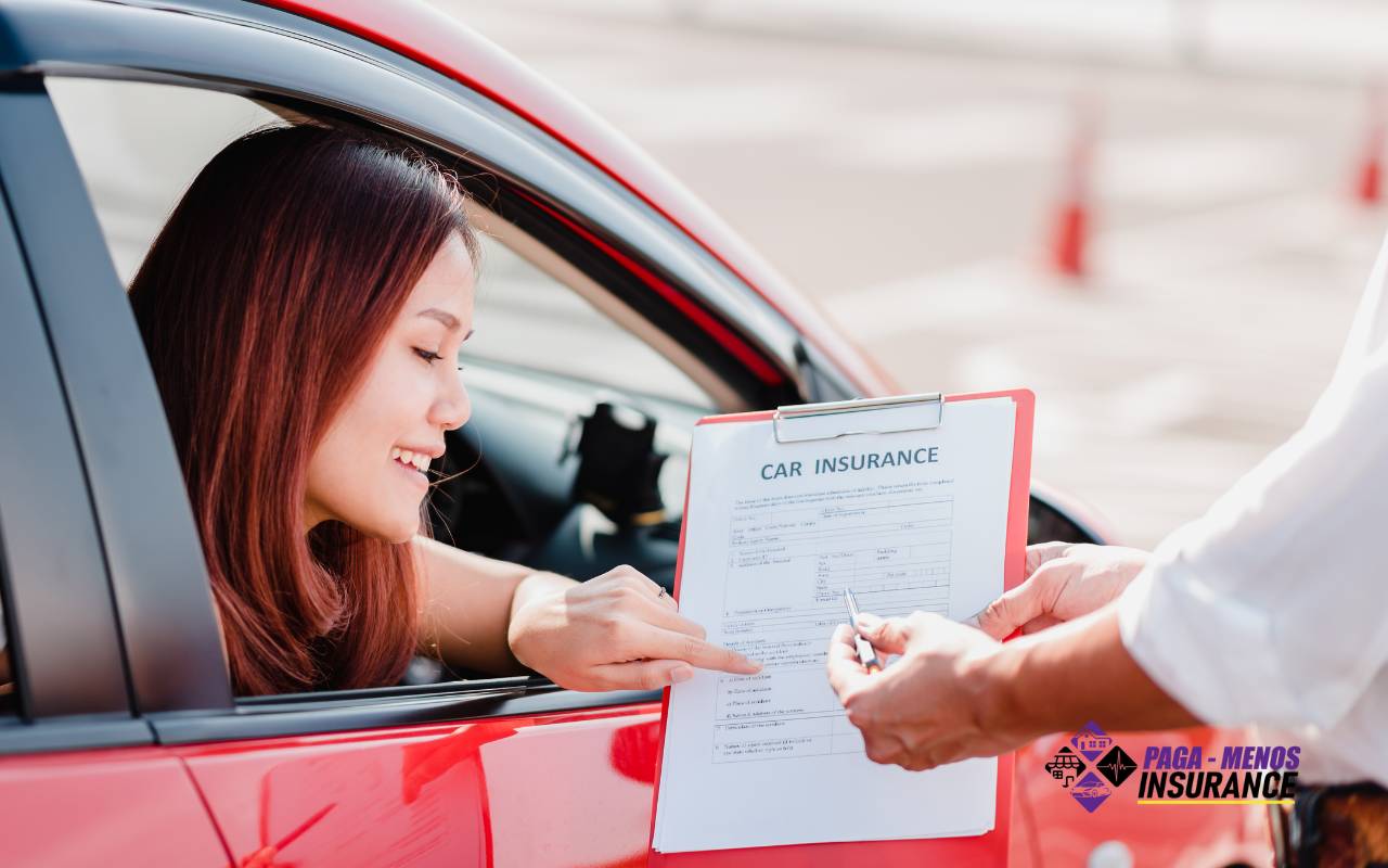 Ahorros por pólizas múltiples en seguro auto estudiantes Texas